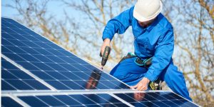 Installation Maintenance Panneaux Solaires Photovoltaïques à Escardes